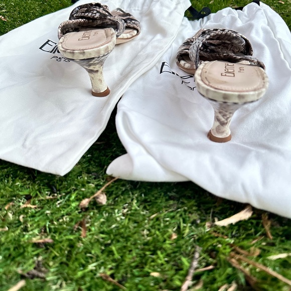 Elleme Paris Leather Knot kitten heel mules - Picture 5 of 9